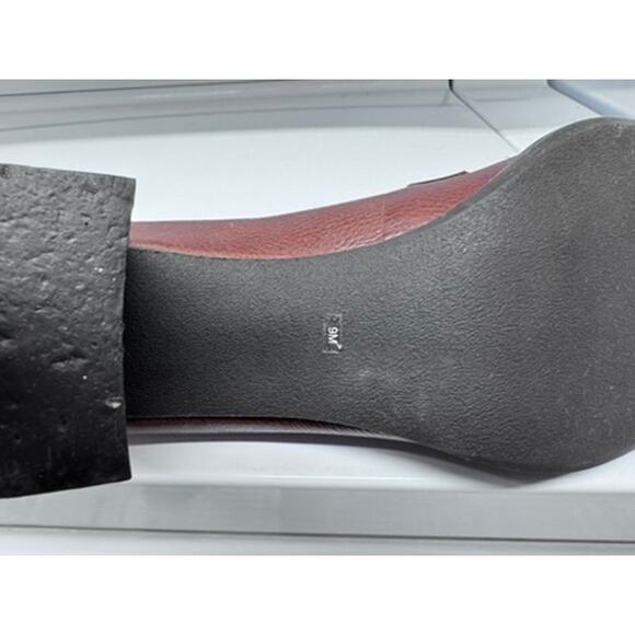 "Franco Sarto" VINTAGE, Chunky Heel ,Penny Loafers, SZ 9, Y2K , Quiet Luxury - Picture 6 of 13